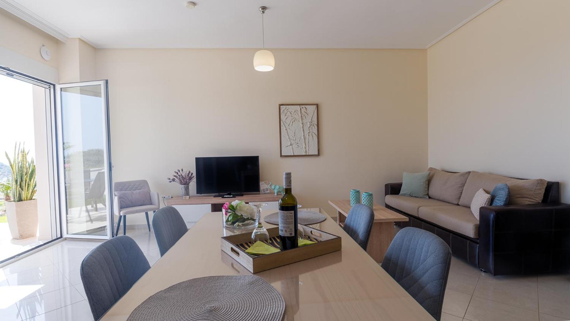 Aristea Apartments Palaiochora Bagian luar foto